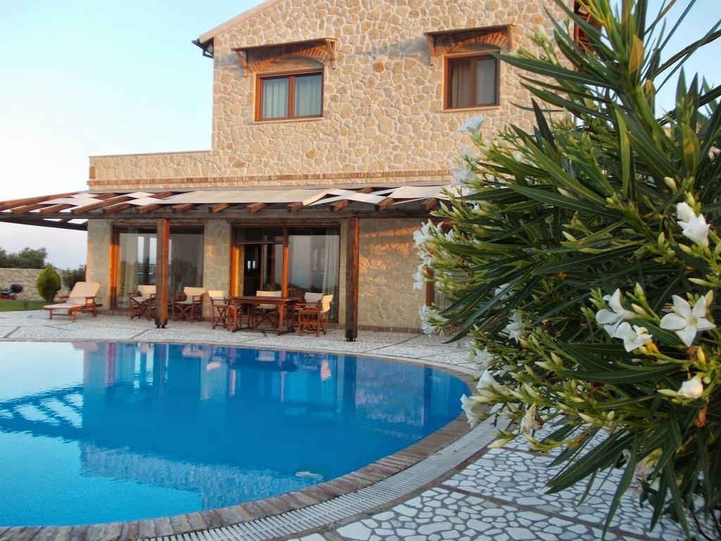 Villa Petrino Χαλικούνας Δωμάτιο φωτογραφία